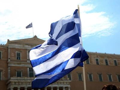 Σαρώνουν τα πάντα!Έρχονται οι ξένοι εμπε...