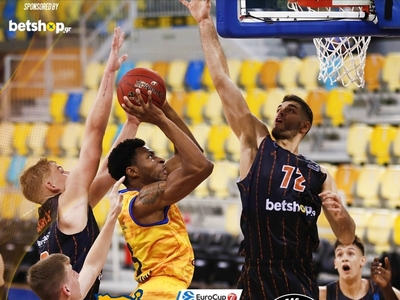 «Έπεσε» ηρωικά στην Ισπανία ο… μισός Προ...