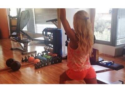 Η Κατερίνα Καινούργιου"λιώνει"...