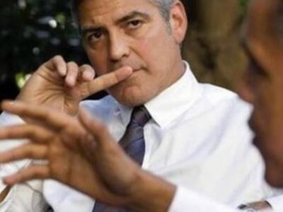 Ο Κλούνεϊ παρουσίασε το Μνημείο Ανδρών στον Ομπάμα