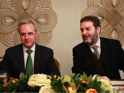 Με νέους γεμίζουν οι λίστες για μεταμόσχ...