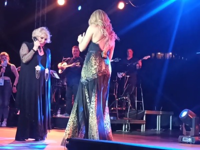 Με τη Νατάσα Θεοδωρίδου.