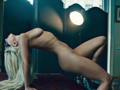 Δείτε ολόγυμνη τη Lady Gaga