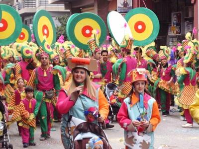 Απογειώνεται η Πάτρα! Υπό βροχή η μεγάλη...