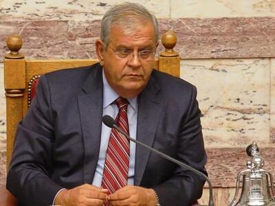  Λίστα με 800 πολιτικούς στέλνει ο Νάκος...