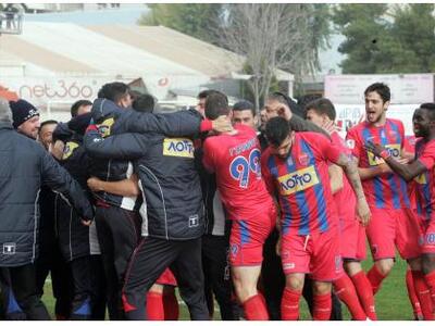 Πρώτη νίκη για τον Πανιώνιο το 2015, απέ...