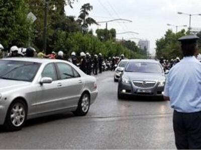 Τέρμα τα αυτοκίνητα μεγάλου κυβισμού για...