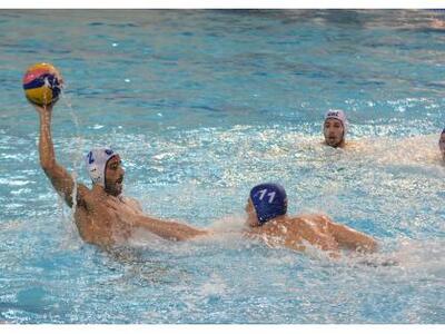 Η εθνική ομάδα πόλο των ανδρών επιβλήθηκ...