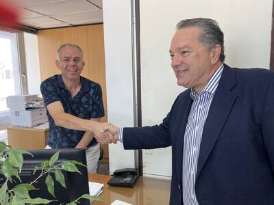 Κώστας Σβόλης: Επισκέφθηκε υπηρεσίες στη...