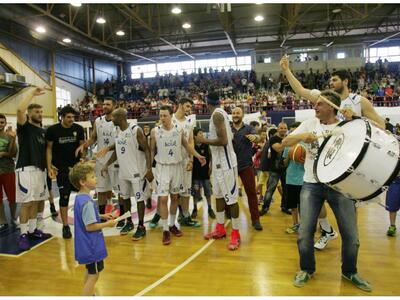 Μπάσκετ: Παρέμεινε στον Κόροιβο Αμαλιάδα...