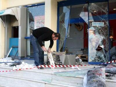 Επιχείρησαν να εισβάλλουν με τζιπ σε Τρά...