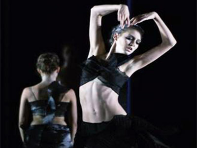 Αυλαία στα Χοροθέατρα με τις  "Ροές"