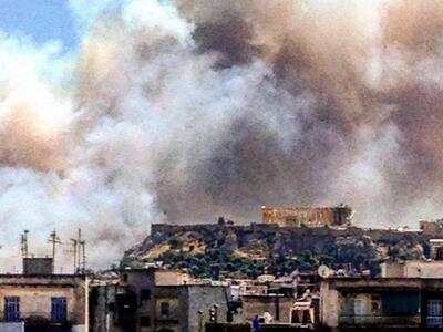 Η Ακρόπολη πνιγμένη στον καπνό - Φωτογρα...