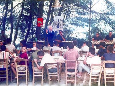 Άγκυρα 1970- Ο π. Χαρίτων Πνευματικάκης ...