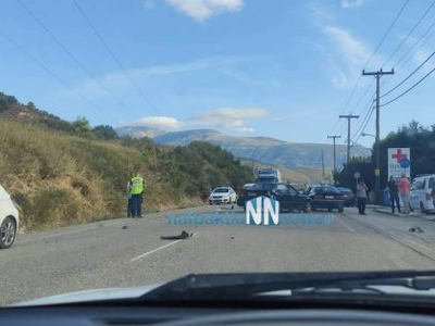 Ναύπακτος: Τροχαίο ατύχημα στον Πλατανίτ...