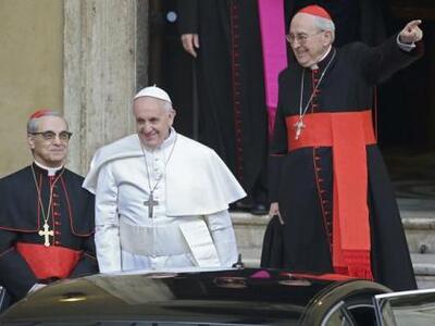 Στην ενθρόνιση του Πάπα Φραγκίσκου ο Αβραμόπουλος 