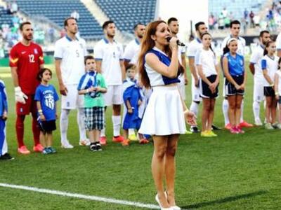 Η Καλομοίρα «εκτέλεσε» κυριολεκτικά τον ...