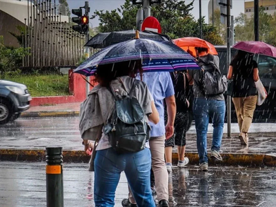 Καιρός: Πέφτει η θερμοκρασία και "σ...