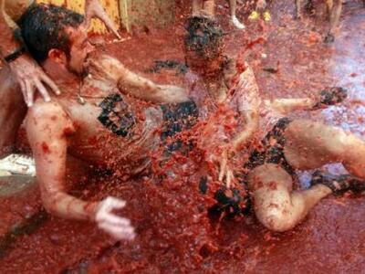 Δείτε στιγμιότυπα από τον ετήσιο Ντοματοπόλεμο