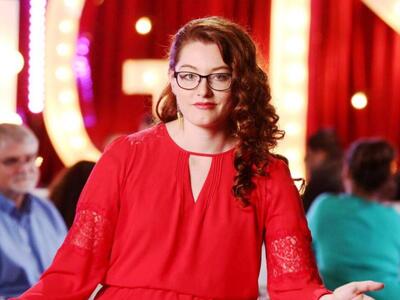 Κατέπληξε η κωφή τραγουδίστρια Μάντι Χάρ...