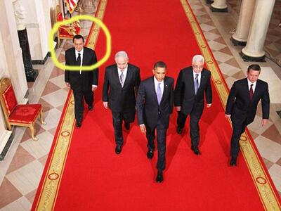 Πλαστή φωτογραφία αναγορεύει τον Αιγύπτι...