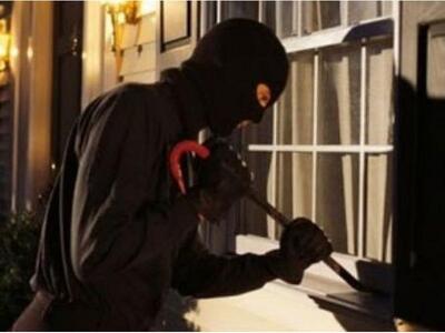 Καλάβρυτα: Σπείρα διαρρηκτών αδειάζει εξ...