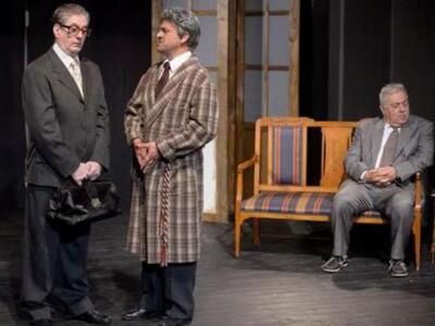 Σκηνή από το "Αλίμονο στους νέους&q...