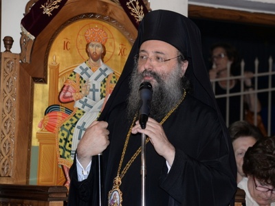 Πατρών Χρυσόστομος: Αυτή είναι η ταυτότη...