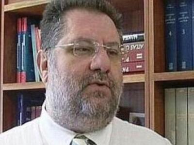 Την παραχώρηση δικαιωμάτων χρήσης των κο...