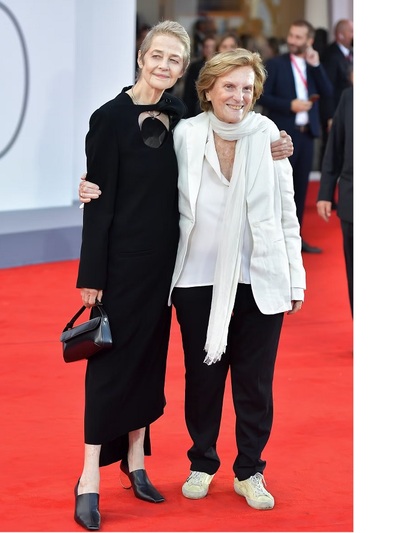 Σάρλοτ Ράμπλινγκ, Λιλιάνα Καβάνι 