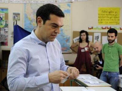 Από το σπίτι του θα δει τα αποτελέσματα ...