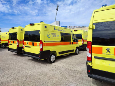 Πάτρα: Παραδίδονται σήμερα 20 νέα ασθενοφόρα 