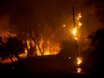 Φωτιές: Μέτρα πρόληψης ζητούν 63.000 πολ...