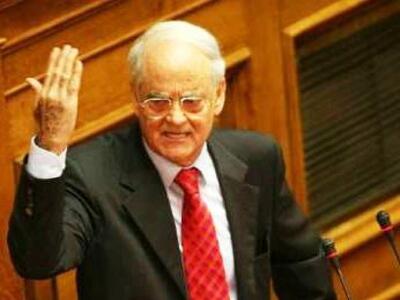 Κακλαμάνης: Αν καταρρεύσουμε, κινδυνεύου...