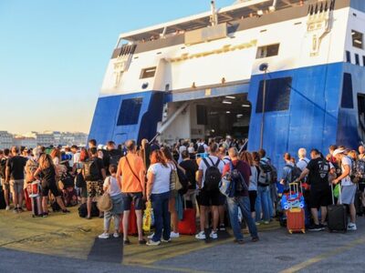 Κορυφώνεται η μεγάλη έξοδος των αδειούχω...