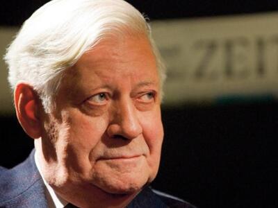 Ε. Μειμαράκης για Χέλμουτ Σμιτ - Οι Έλλη...