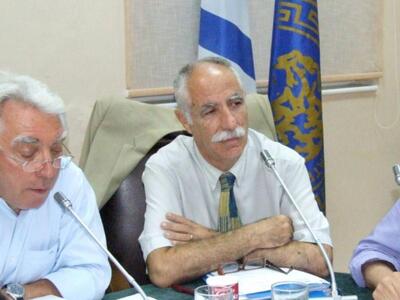 Οι ευχές του δημάρχου Πατρέων στους επιτυχόντες 