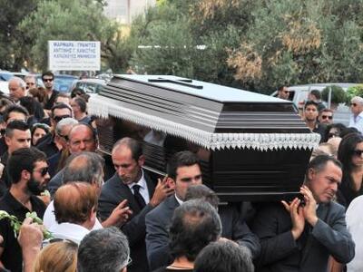 Συγκλονίζει η κόρη του Αντώνη Βαρδή: «Σ'...