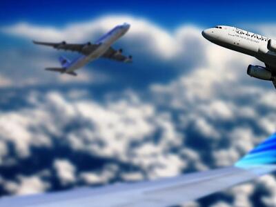 Φωτιά στον αέρα σε ρωσικό επιβατικό αεροσκάφος 