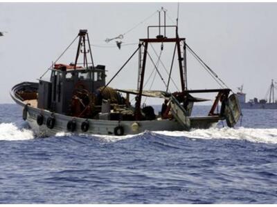 Τουρκική ακταιωρός χτύπησε ελληνική μηχανότρατα