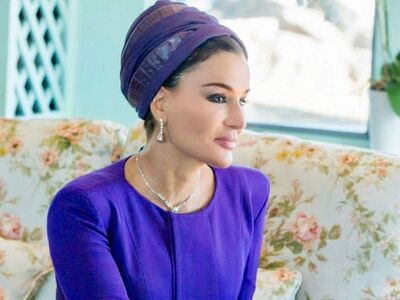 Σεΐχα Μόζα: Η σύζυγος πρώην εμίρη του αγ...