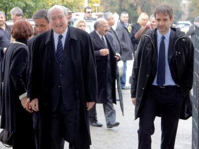 Οικογενειακή υπόθεση η συγκυβέρνηση Σαμα...