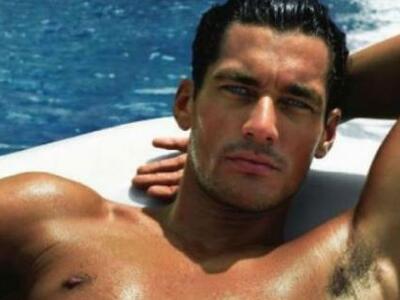 Ενοικίαση ... ανδρών με 200 δολάρια την ώρα!