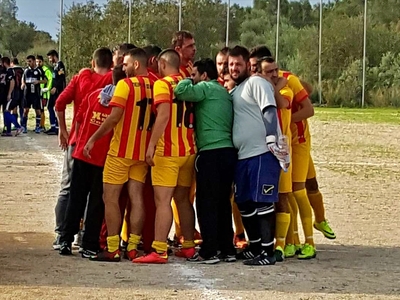 Πένθος στον Πείρο Ισώματος - Πέθανε πατέ...