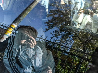 «Δεν έβλεπε η μητέρα μου τα εμβάσματα», ...