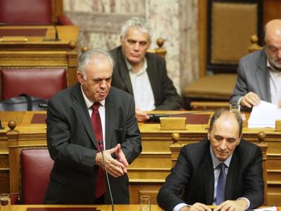 Δραγασάκης: Η κυβέρνηση αρνείται κάθε έν...