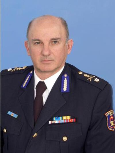 Ο Διοικητής των Πυροσβεστικών Υπηρεσιών ...