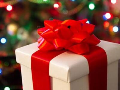 Bιβλία, καλλυντικά και σοκολάτες θα φέρε...