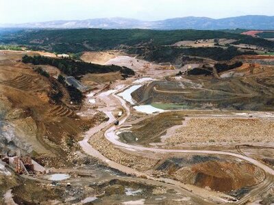 «Αν δεν πληρωθούμε, θα τινάξουμε το καρν...