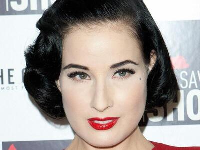 Η Dita Von Teese στην πρεμιέρα του ντοκι...